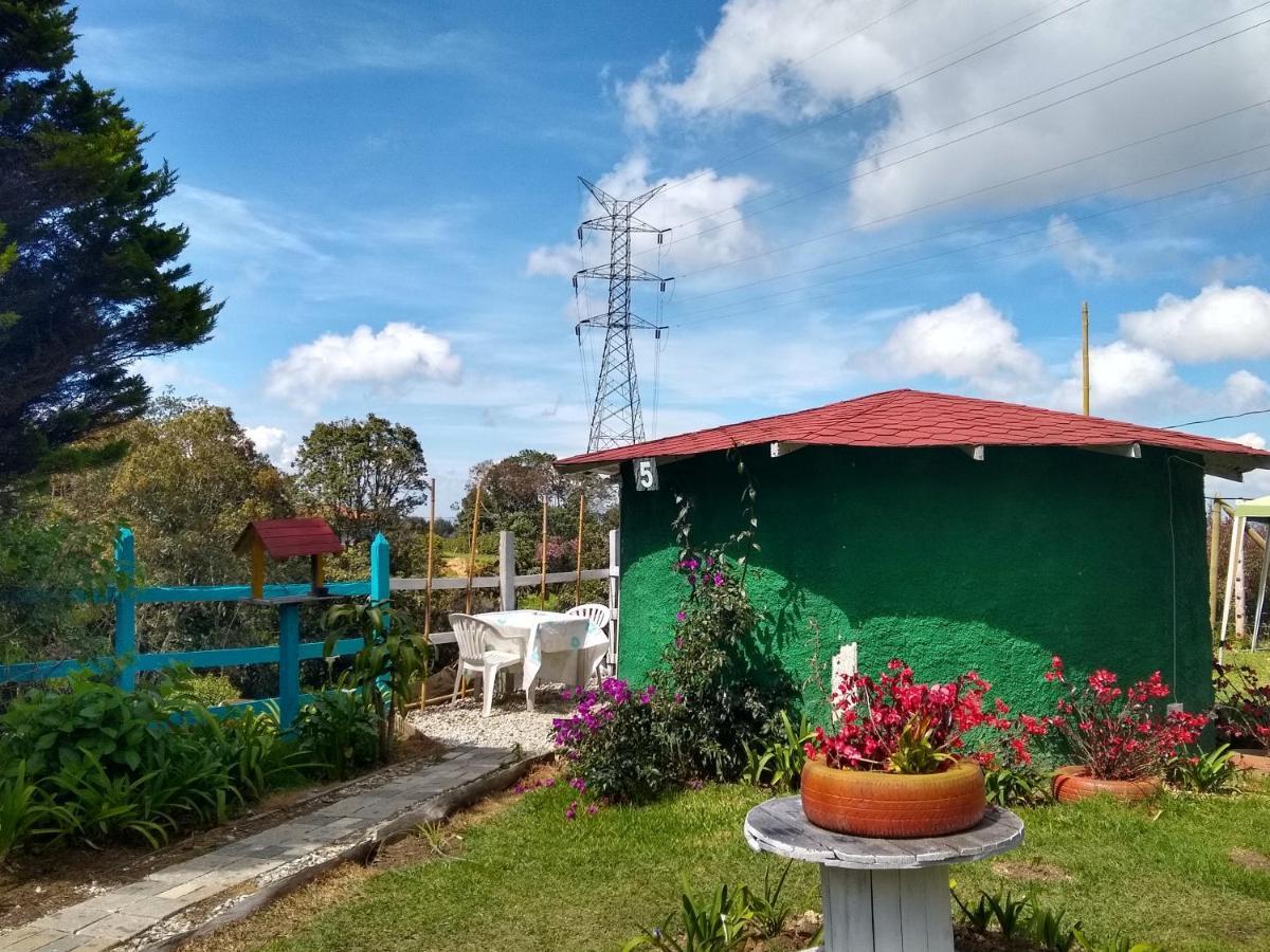 Hospedaje Santaelena -Chalets De Montana- 圣埃伦娜 外观 照片
