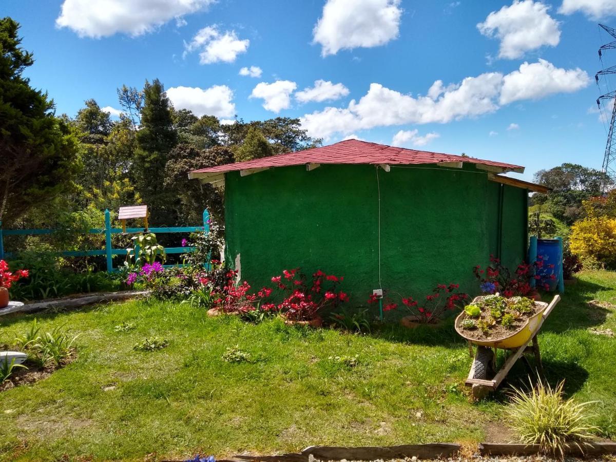 Hospedaje Santaelena -Chalets De Montana- 圣埃伦娜 外观 照片