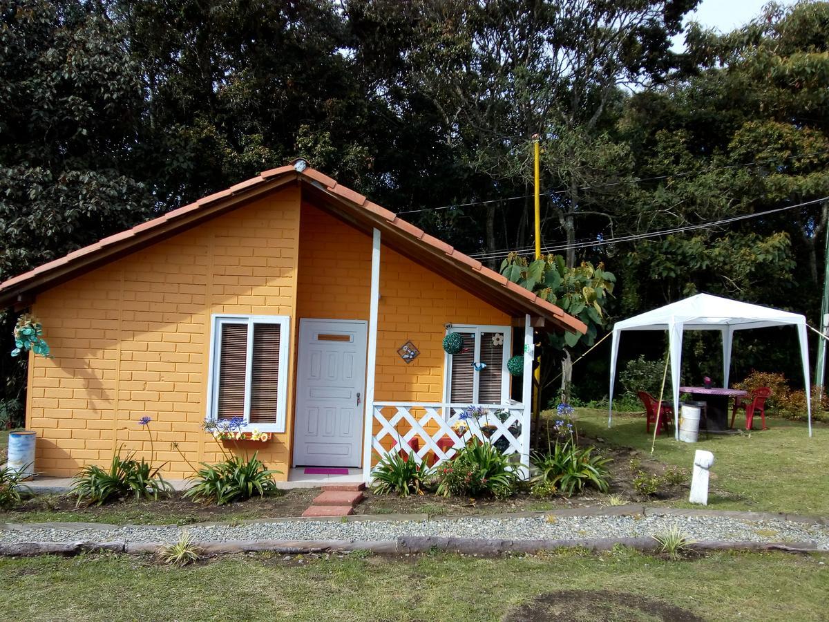 Hospedaje Santaelena -Chalets De Montana- 圣埃伦娜 外观 照片