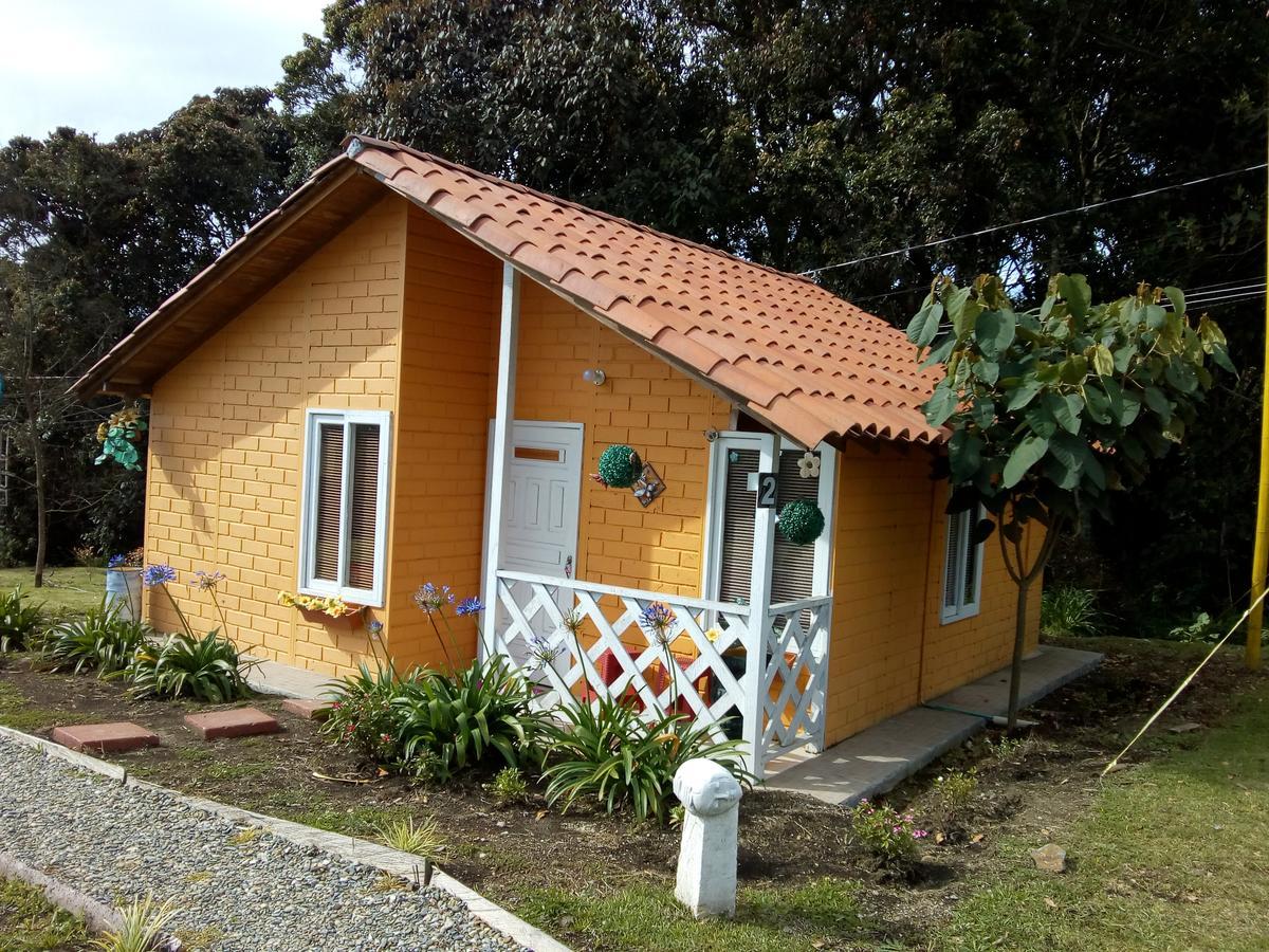 Hospedaje Santaelena -Chalets De Montana- 圣埃伦娜 外观 照片
